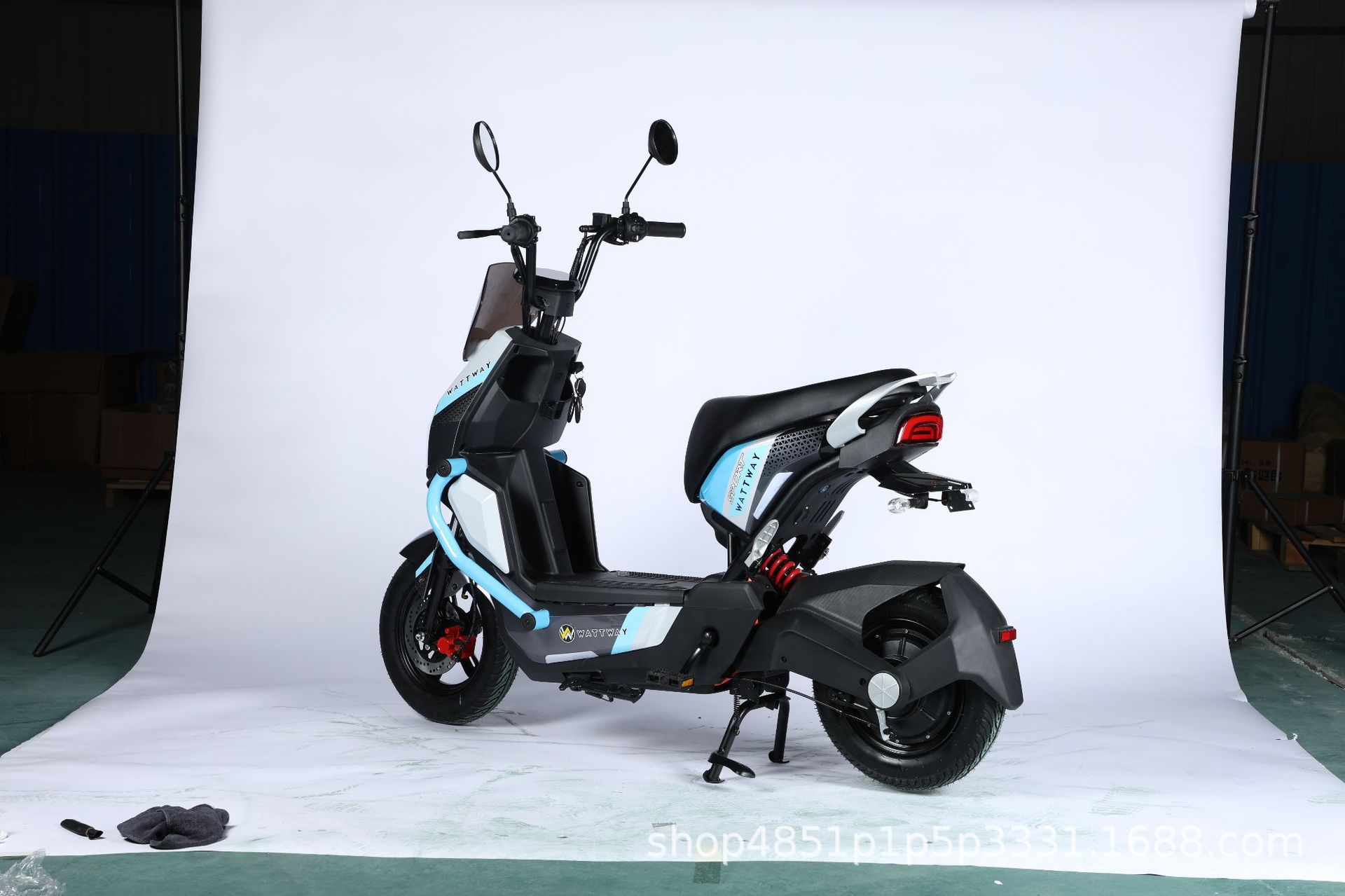 New Foreign Trade Model: Wolf Warrior Electric Motorcycle, Adult Two-Seater Electric Scooter, Exclusively for Export, Factory Wholesale
