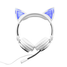 跨境批發顏色任選兒童貓耳朵頭戴發光可折疊手機音樂有線耳機帶麥
