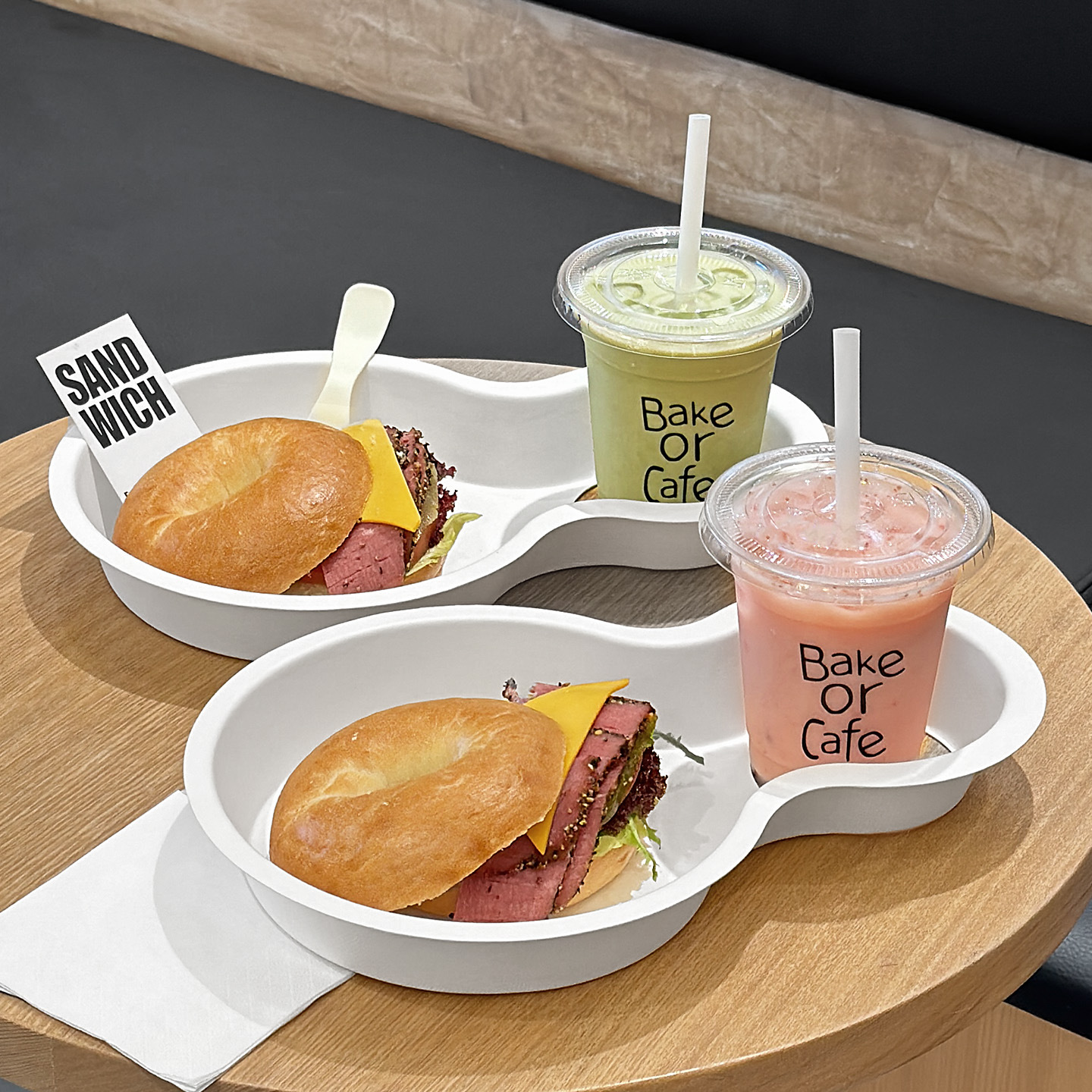 一次性街头brunch纸浆餐盘创意汉堡咖啡饮料citywalk轻食随行托盘