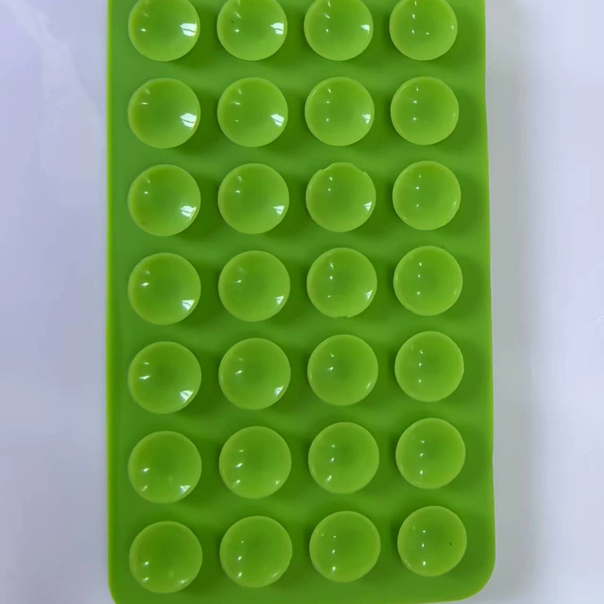 Silicone mobile phone, square universal phone holder, increased thickness