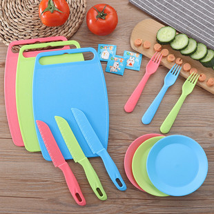 Not easy to hurt the hand children's knife kitchen knife kindergarten fruit knife early education plastic knife student knife baby kitchen knife knife