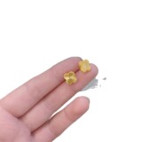 Двусторонние медные небольшие дизайнерские серьги, четырехлистный клевер, легкий роскошный стиль, прямые продажи с завода
