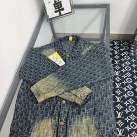 日常潮牌爆款网红款满印提花青少年穿搭牛仔外套翻领修身夹克长袖