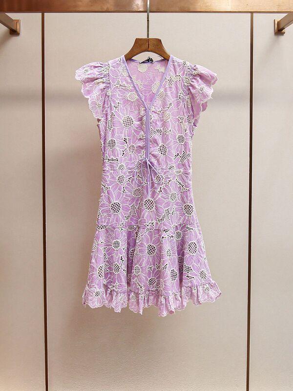 French-Style 25 New Women's Fashion Dress with Stylish Flutter Sleeves, Chanel-Style Collar, Short Water-Soluble Lace Daisy Dress