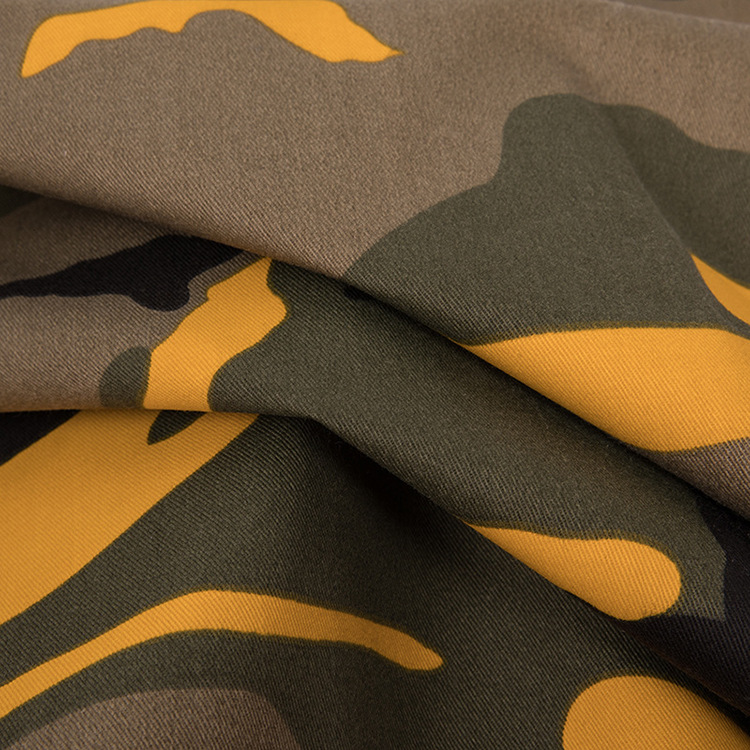 Fabricante 230gsm twill impresión de camuflaje 20% poliéster 80% algodón uniforme tela