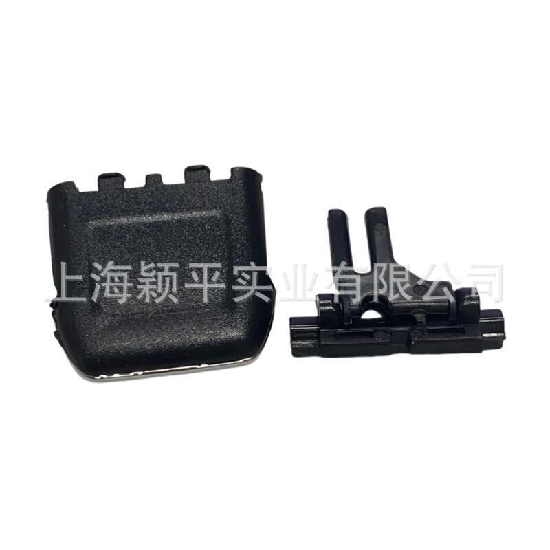 Suitable for new Magotan B8 B8L new CC instrument panel air outlet paddle air conditioner rear air outlet paddle rear outlet