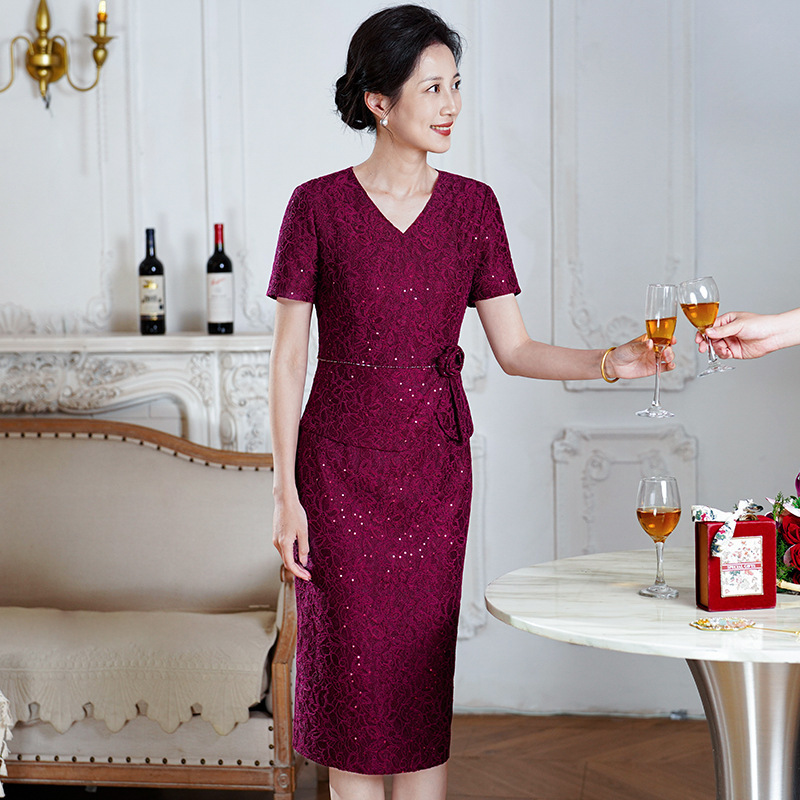 Light Luxury and High-End Feel Mother-In-Law Wedding Banquet Outfit 2026 New Summer Wedding Fashion Young Mother Dress Gown Light Luxury and High-End Feel Mother-In-Law Wedding Banquet Outfit 2026 New Summer Wedding Fashion Young Mother Dress Gown