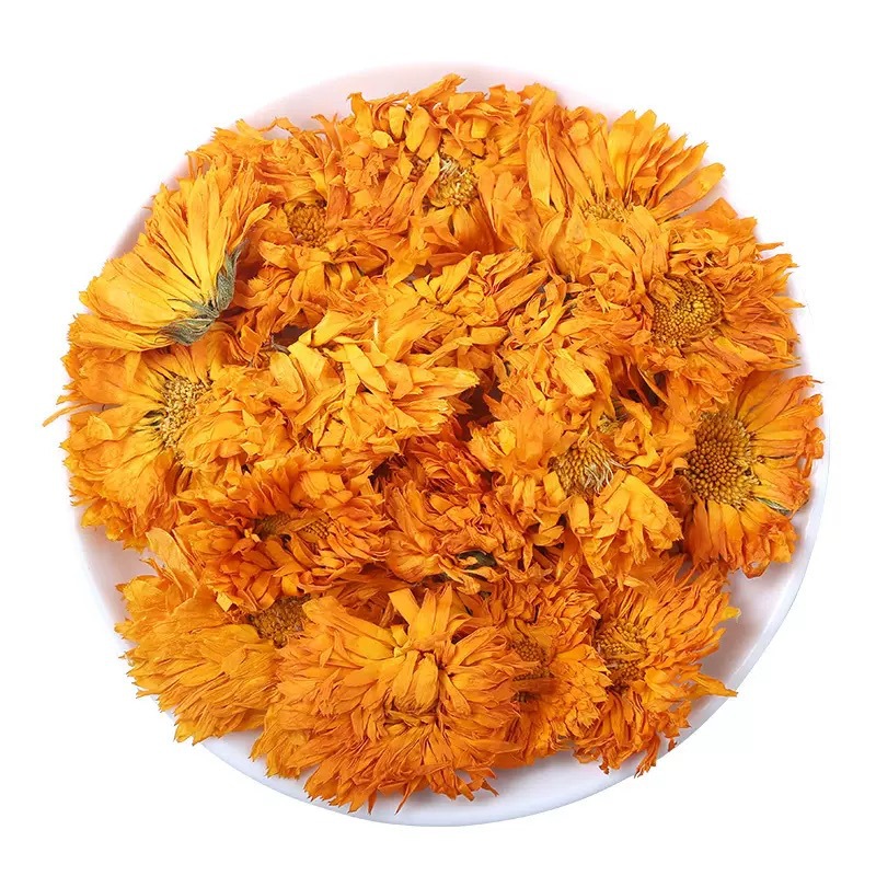 Calendula Flower Tea Jin Zhan Ju 500g Dried Herbal Flowers for Cold Brew and Infusions in use