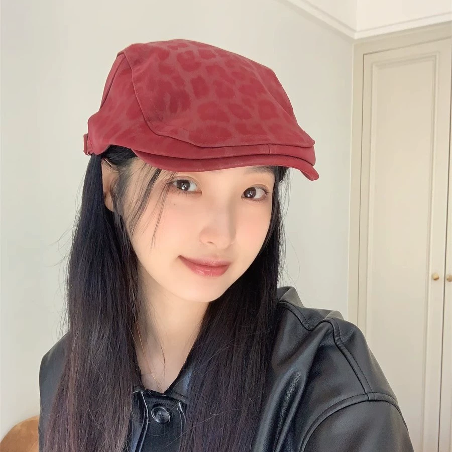 Autumn and winter retro leopard print forward hat Korean style casual all-match show face niche personality beret street fashion trendy hat