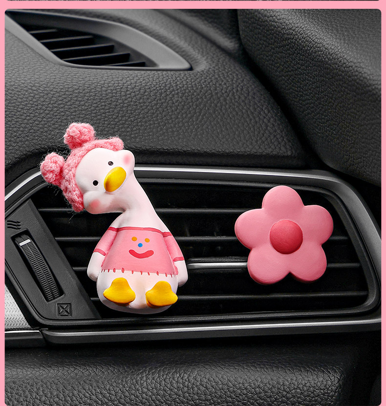 Red Rabbit Duck Car Perfume Aromatherapy Car Air Conditioner Vent Decoration Diffuser Stone Car Goddess Fragrance