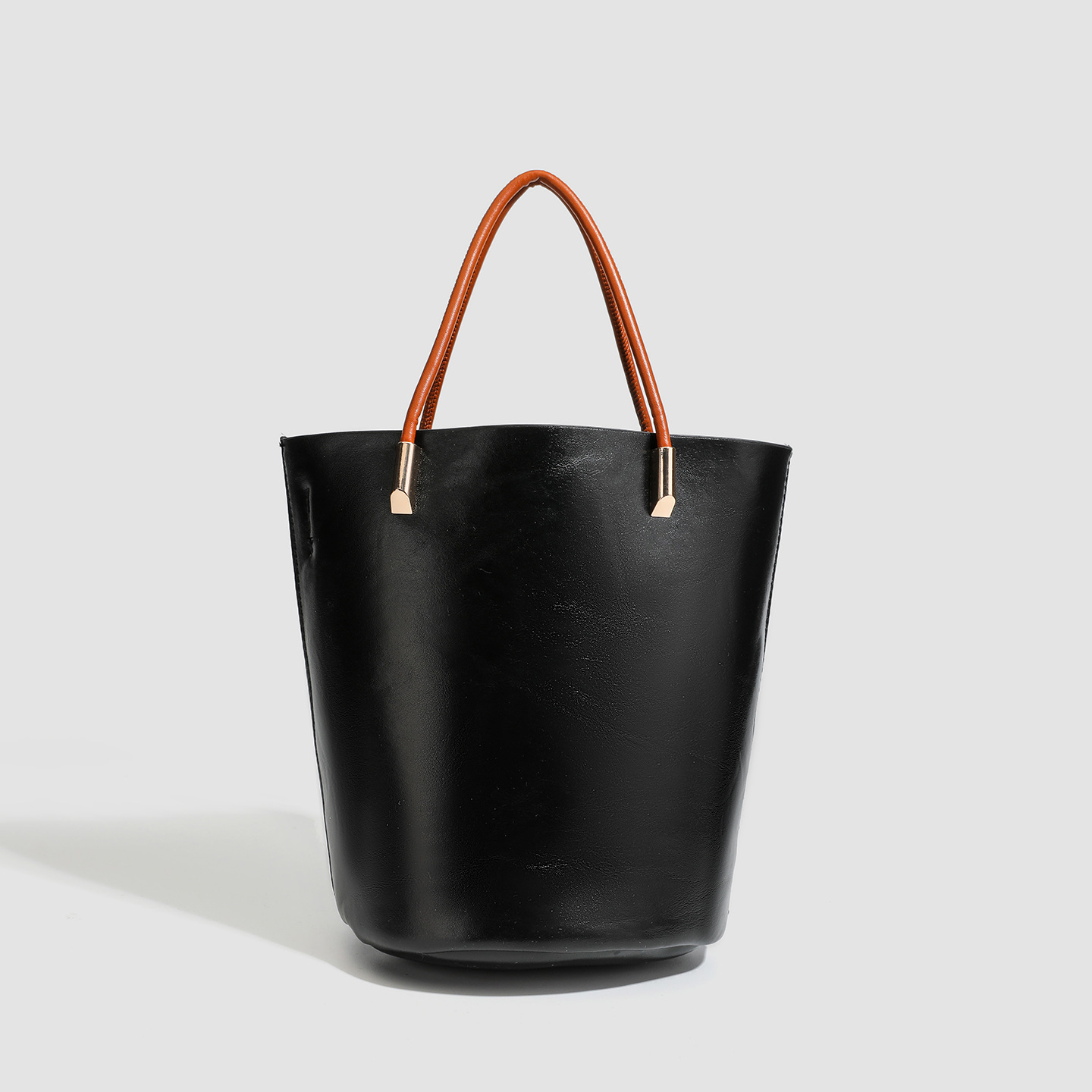 2025新款双色桶型托特包女手柄高级感大容量通勤包百搭单肩手提包