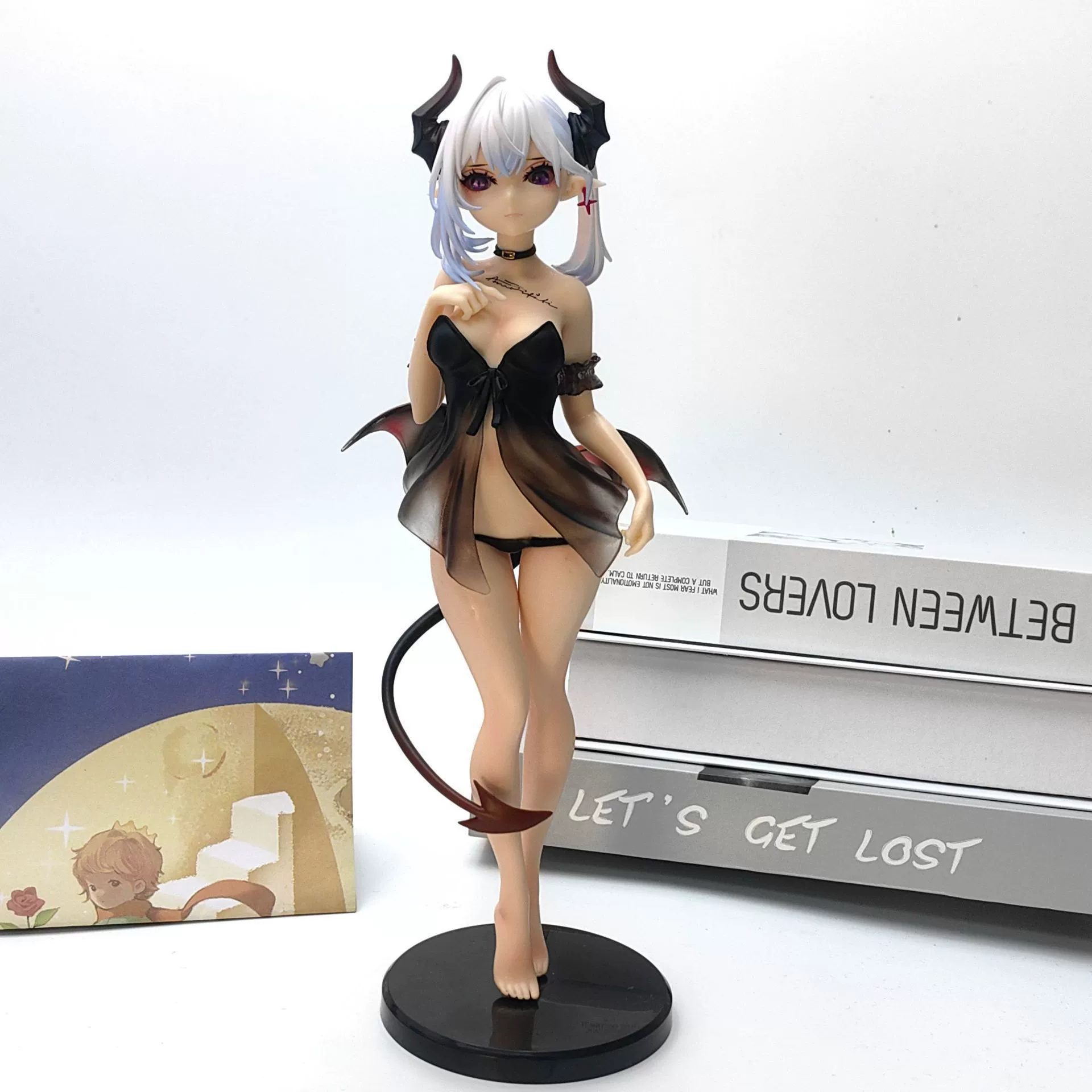 New product large-sized little devil Lilith figure chasing eyes Lilith two-dimensional sexy girl figure ornaments