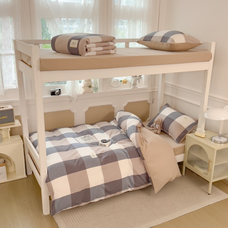 Dormitorio de estudiantes de seis piezas de paquete de regalo dormitorio de 0,9 metros de tres piezas de almohada para estudiantes de un conjunto completo de sábanas cubiertas sábanas