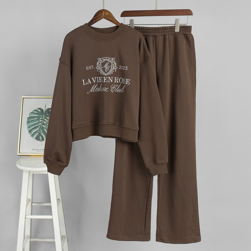 Bộ đôi áo nỉ thêu và quần dài nữ phong cách casual — Màu trắng nhạt, Màu xanh hải quân, màu xám, nâu sẫm chi tiết 12
