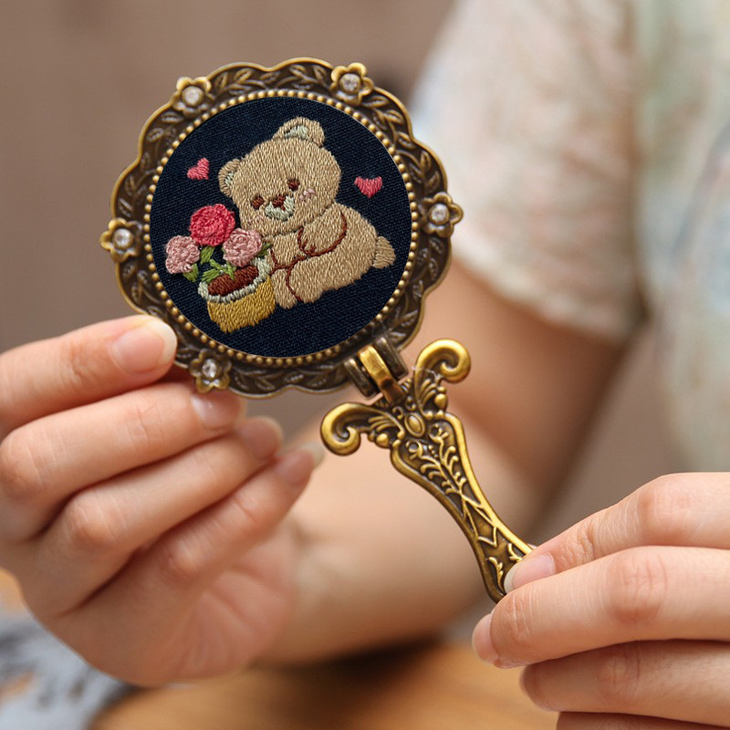 Entrega de una pieza bordado bricolaje paquete de material hecho a mano auto-bordado tela maquillaje espejo novicio estilo antiguo mano laminado espejo