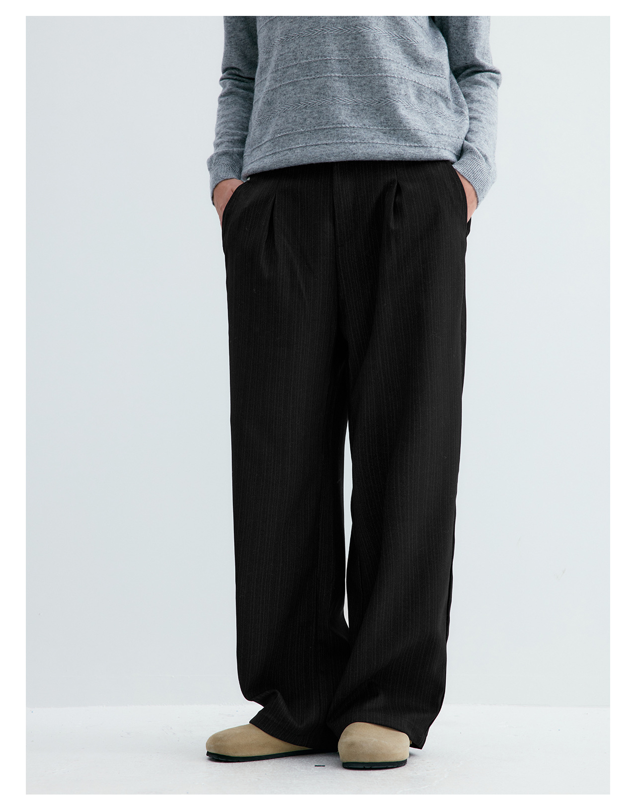 UNF Striped Straight-Leg Trousers