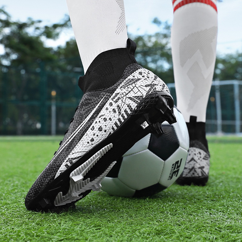 Nuevos zapatos de fútbol de clavos de alto impacto transfronterizos, hombres y mujeres, adultos, jóvenes estudiantes, TF zapatos de entrenamiento de clavos al por mayor