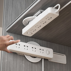 電源タップ固定器 壁掛け式ケーブルオーガナイザー コンセントタップ 穴あけ不要 電源タップホルダー 電線固定具 収納ラック
