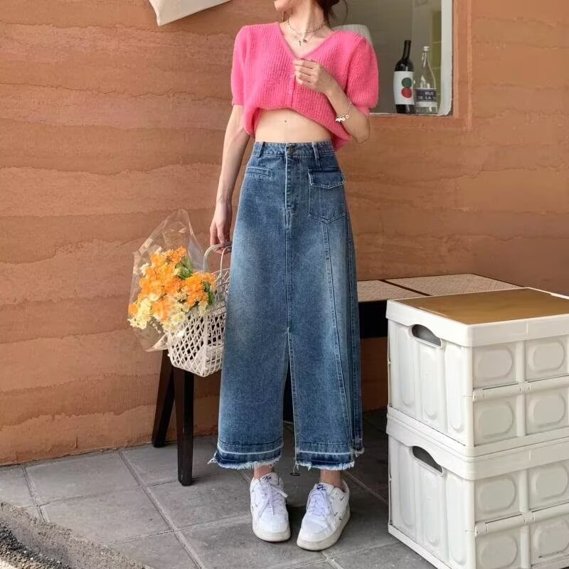 2026 New High-Waisted Denim Skirt, New Korean Style, Loose Fit, Slimming Design, Hip-Covering, Slit, Mid-Length A-Line