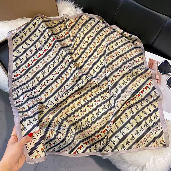 2025 Spring and Autumn New Versatile Faux Silk Small Square Scarf Satin Neckerchief High-End Ribbon for Women Wholesale