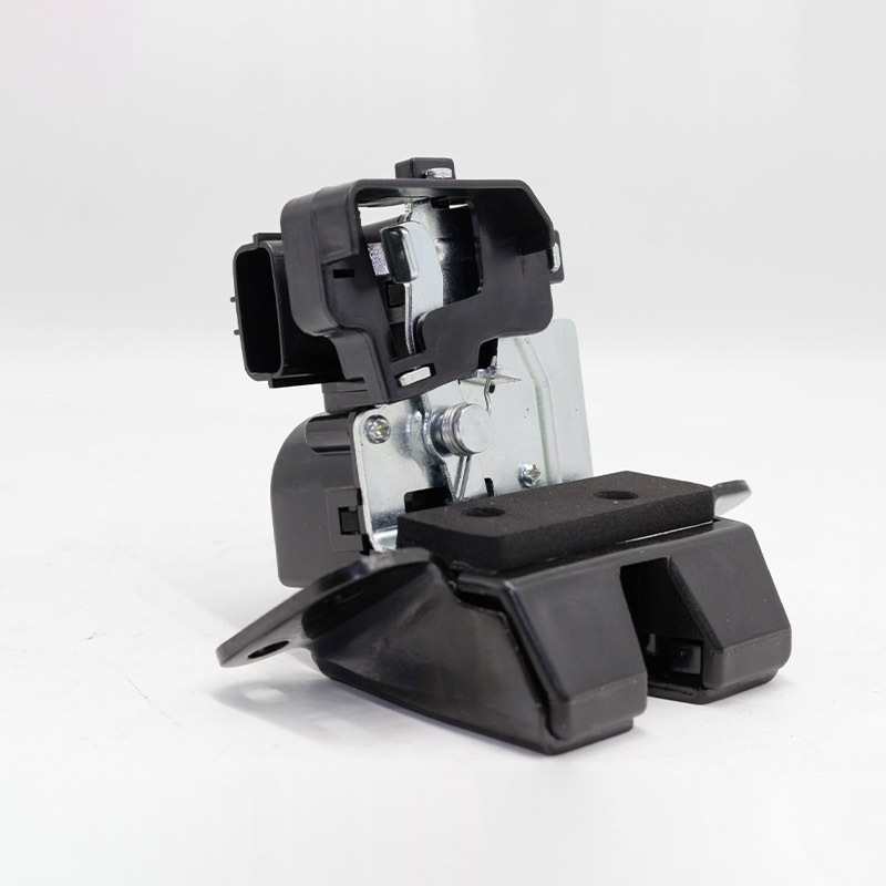 812303W000 is suitable for 2011-2016 Kia Sport rear tail door latch
