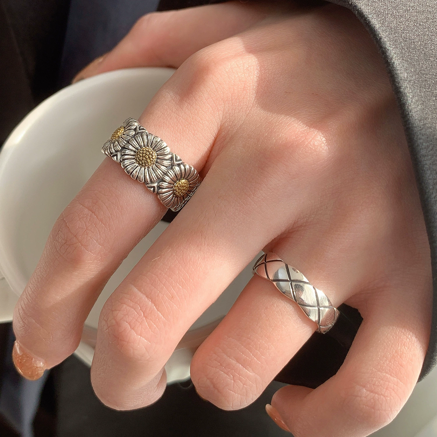 retro fashionable geometric ring hip-hop style, silver 925 sample, on index finger