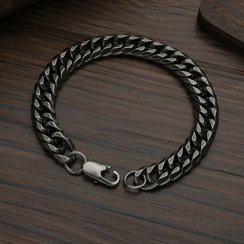 Retro Double Buckle Six-sided Grinding Stainless Steel Necklace Bracelet display picture 5