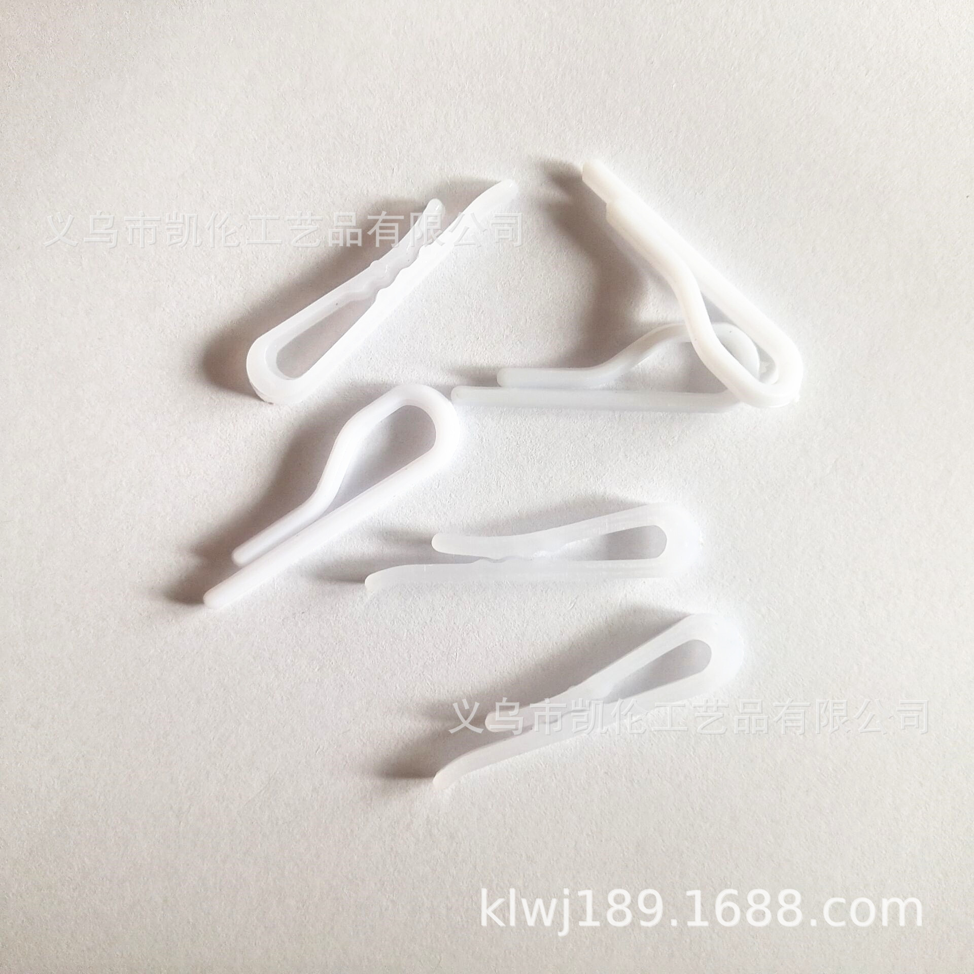 8A6281EE09CE8221472ED67366F022