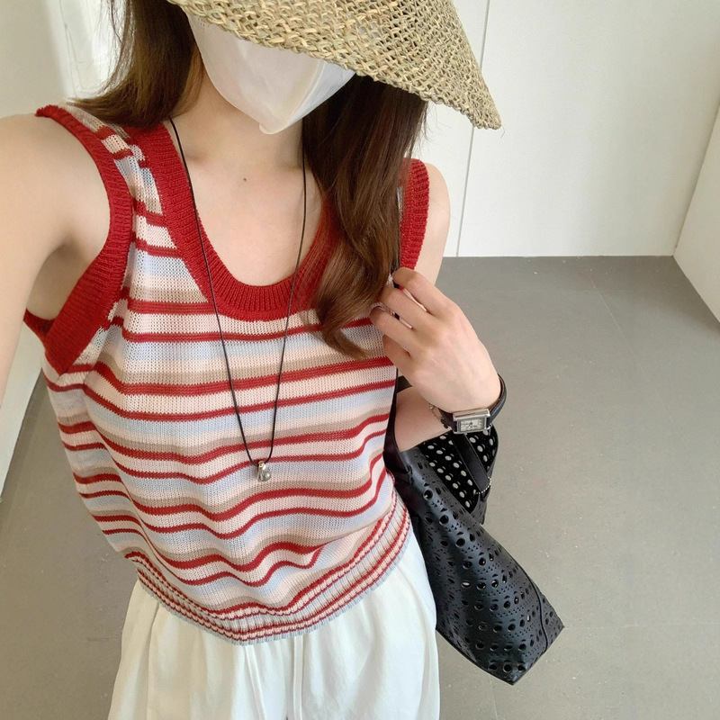 Korean Women's Clothing Thirteen-Line Stripesd Vest Korean Style Super Wearable Knitted Vest 0663