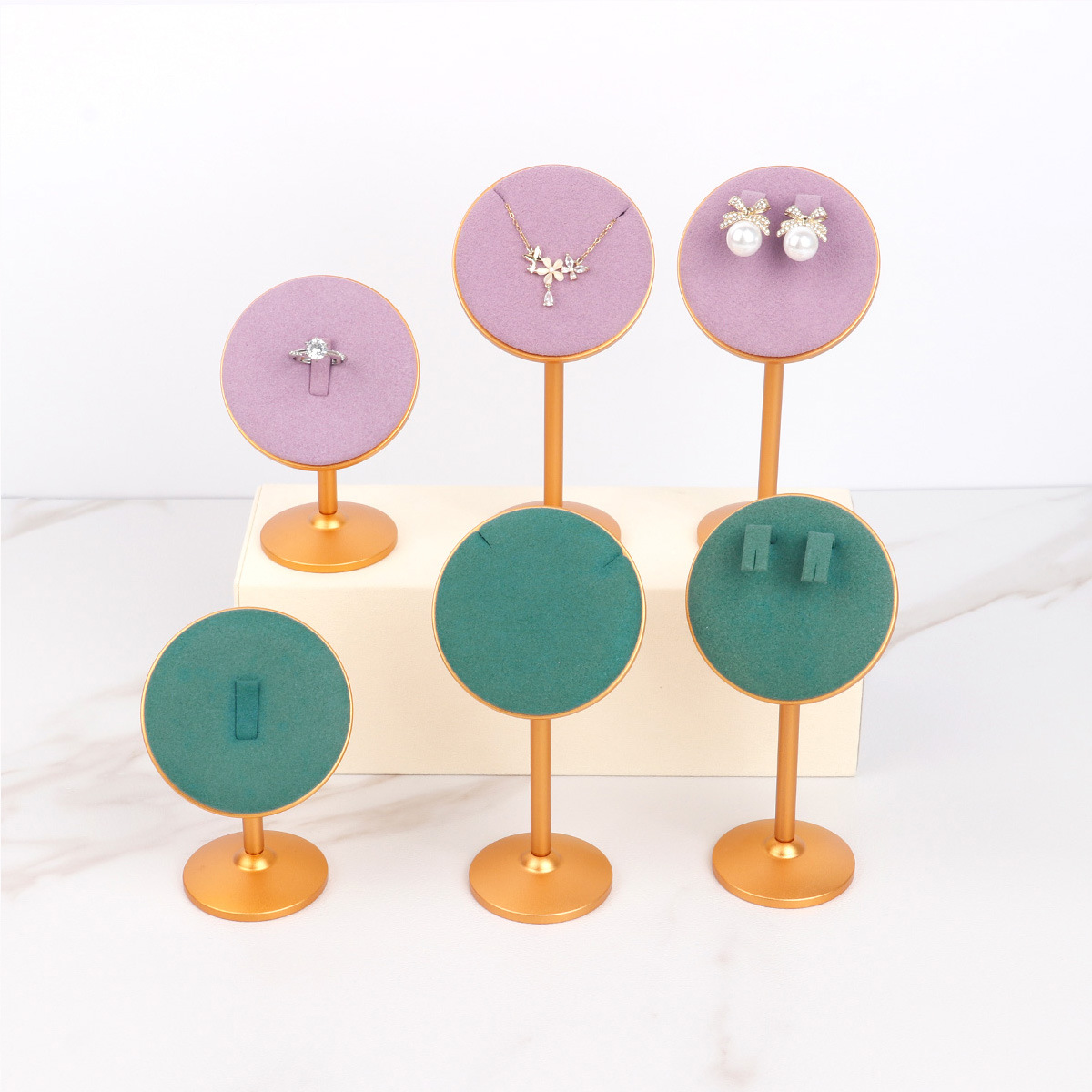 �����ߵ�Բ���鱦��Ӽҳ���������ָչʾ�ܰڼ����γ��е��߶���