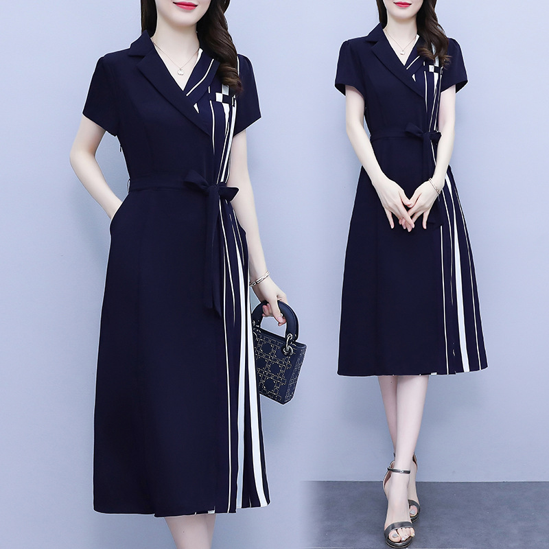 Big size dress 2022 new pattern Summer wear temperament fashion Short sleeved Dress Western style Show thin skirt