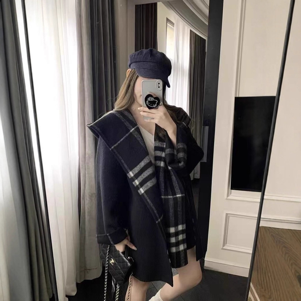 复古格纹斗篷羊毛大衣女2025秋冬高级感披肩双面呢毛呢小个子外套