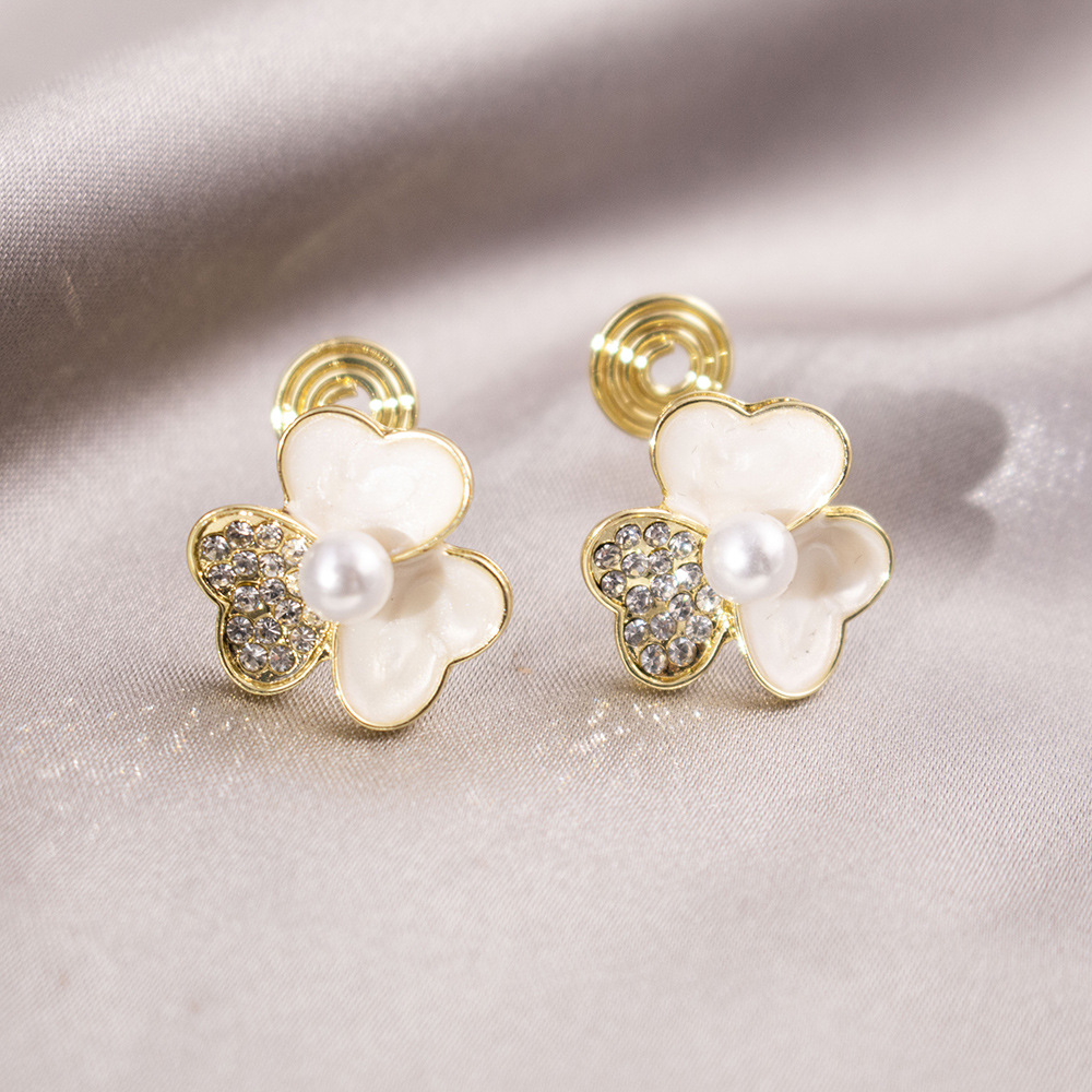 Lujo ligero, incienso pequeño, placa de incienso para mosquitos, pinzas para las orejas, pendientes de nicho para mujeres sin orejas perforadas, pendientes simples, compactas y versátiles de Yiwu al por mayor