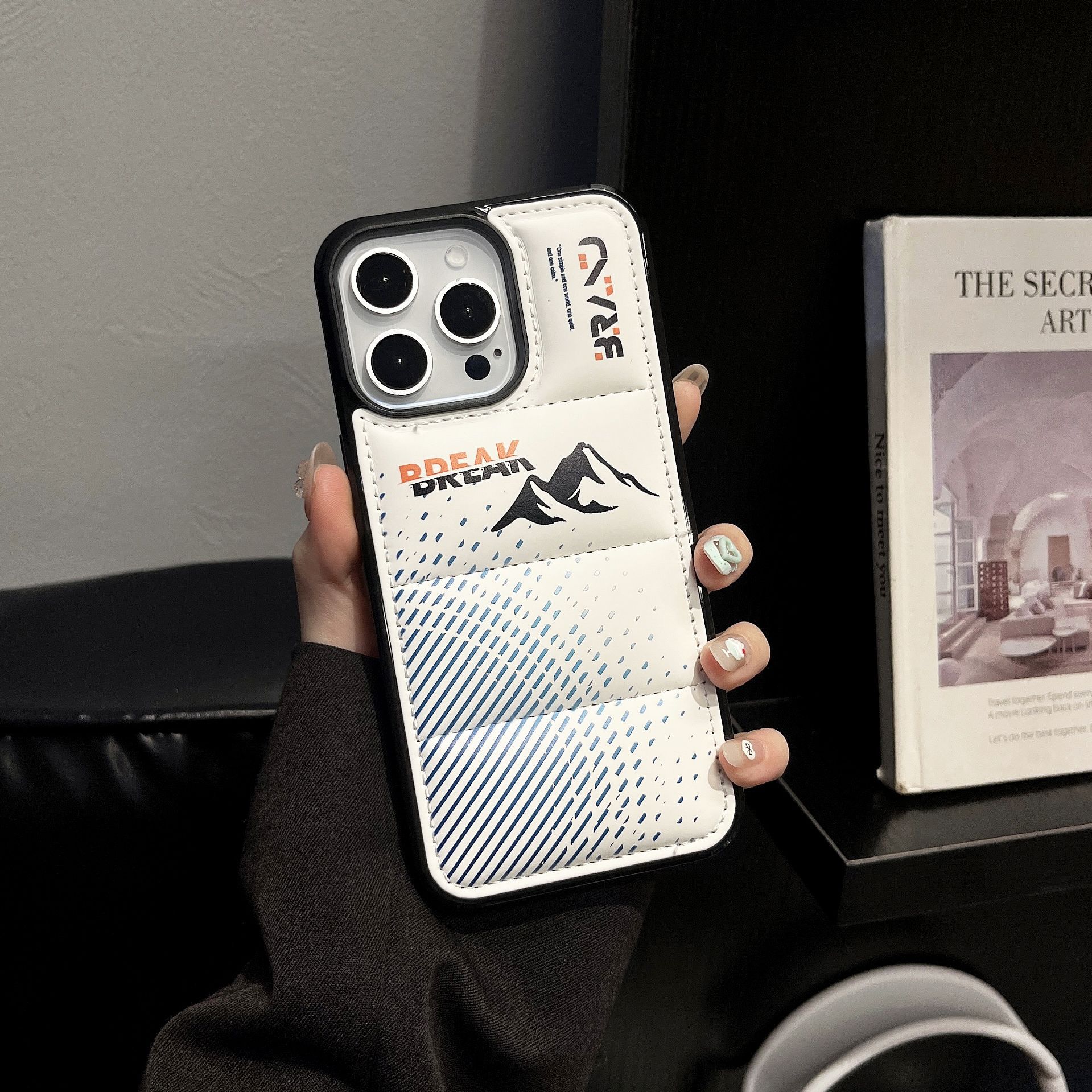 Neue Jahr Mode marke leder gepolsterte unten jacke handy fall_voghion.com