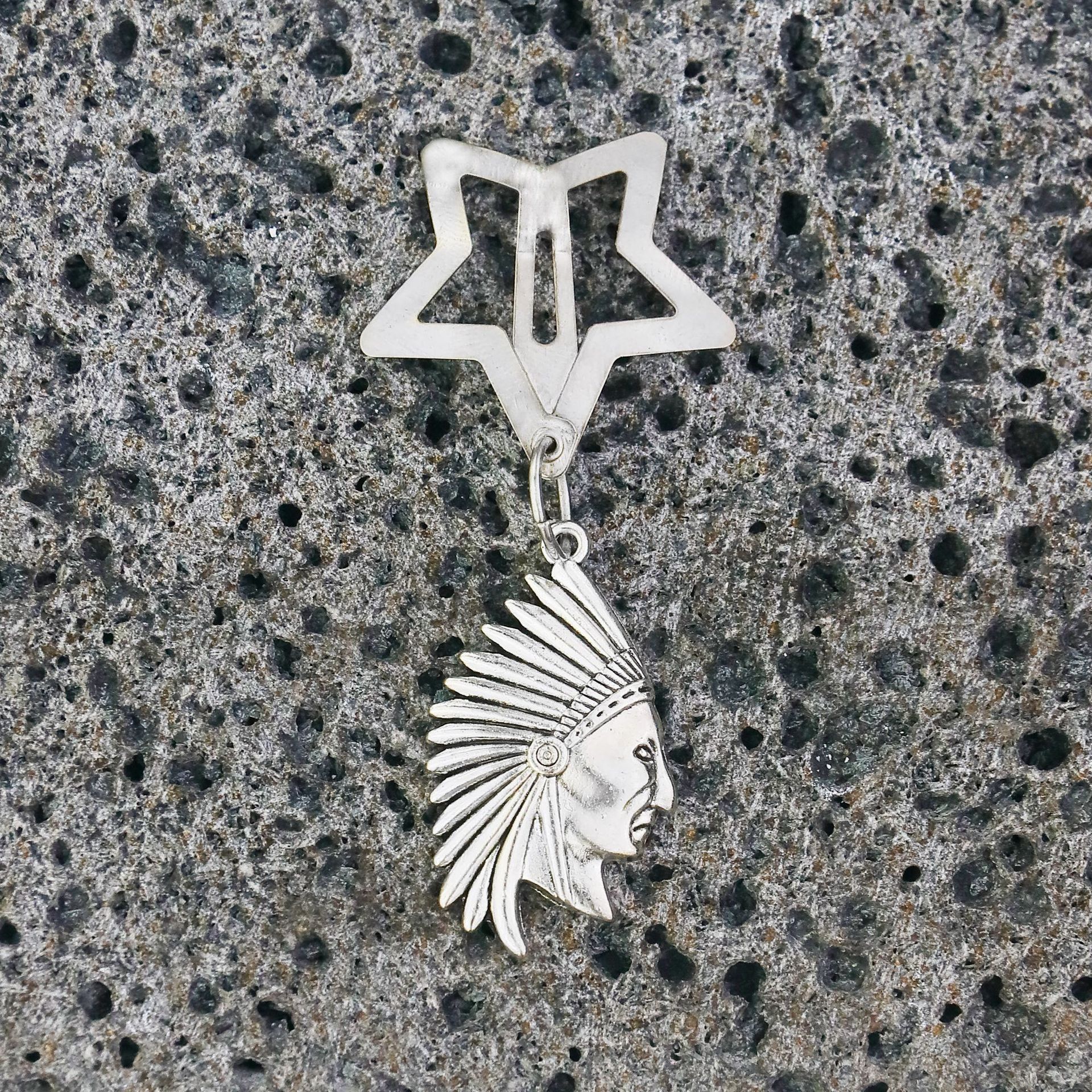 10g Weight Charm Hair Clips Hair Accessories Type 1 Piece Quantity Holiday, Street Occasion Iron Material Animal, Star, Life Tree Pattern All Seasons Season Women's Gender IG Style, Cute Style IG Style Cute Women's Animal Star Life Tree Iron Charm Hair Clips 22