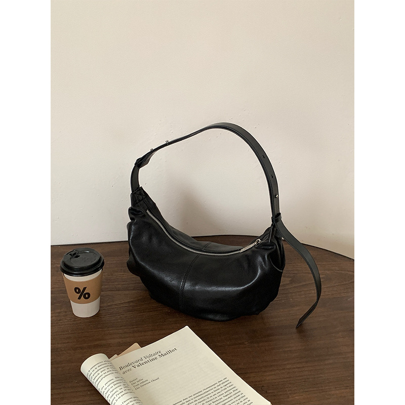 Niche Genuine Leather Dumpling Bag 2026 New Soft Leather Casual Shoulder Bag For Women Large Capacity Luxury Crescent Underarm Bag - Thumbnail 6