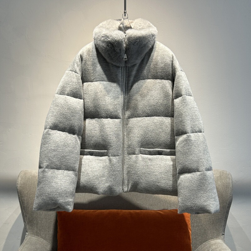 2025 Winter New Style Goose down Lining Mink Collar down Jacket Wool Short Fur Jacket for Small Women 2025 Winter New Style Goose down Lining Mink Collar down Jacket Wool Short Fur Jacket for Small Women