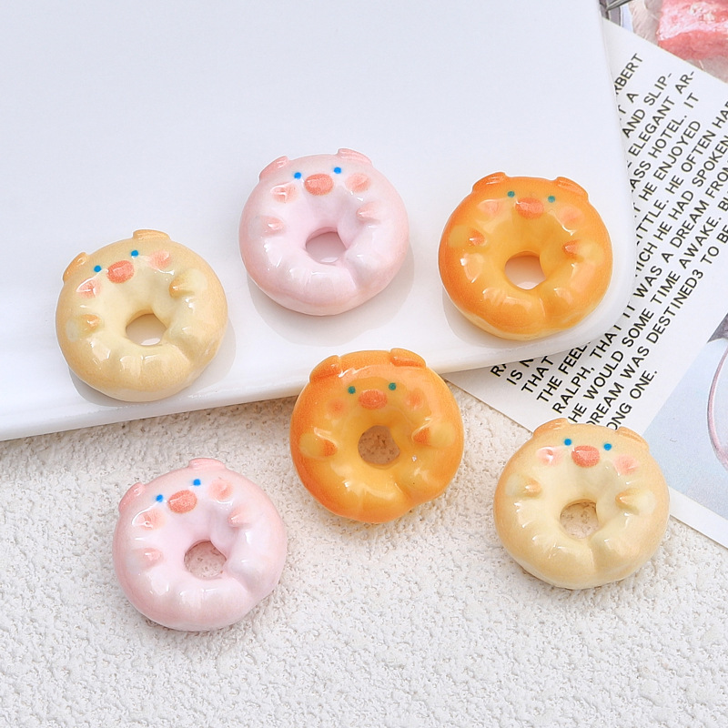 可爱小猪甜甜圈食玩卡通diy饰品配件奶油胶树脂小配件发夹材料包|undefined
