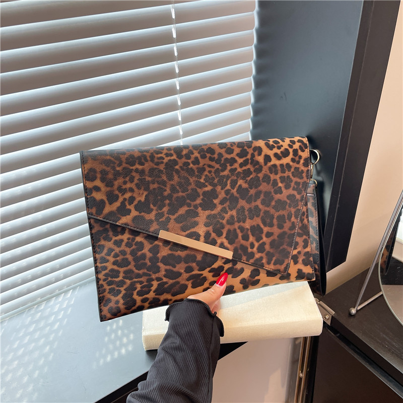 Moda estampada leopardo bolso de cena de alto nivel casual feminino textura personalidad europea bolso de mano ligero
