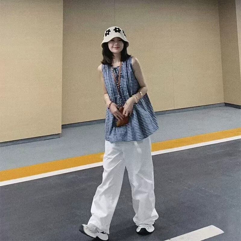 French-style petite blue plaid sleeveless shirt top for women, unique design, loose and slimming babydoll shirt for summer