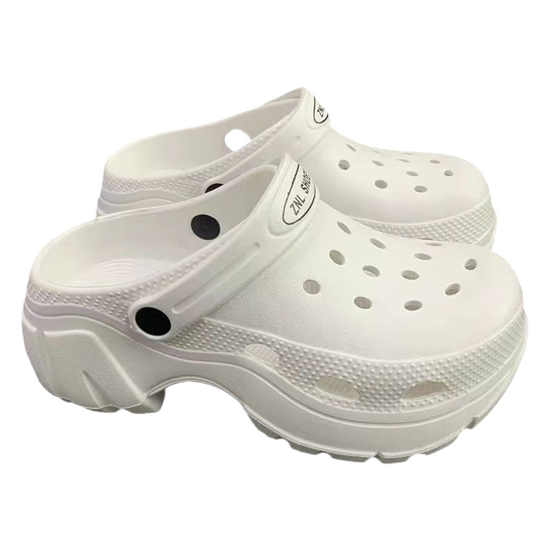 2024 New All-In-One Eva Crystal Bear Hole Shoes for Women Summer Heightening 8.5 Thick-Soled Versatile Baotou Sandals
