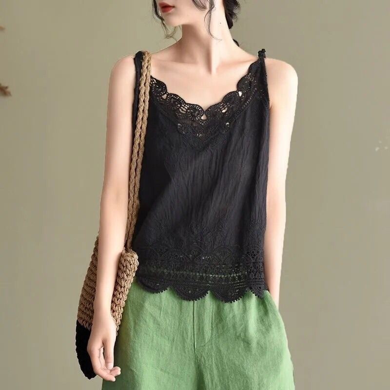 45-67.5kg % Cotton V-Neck Lace Camisole with Hollow Embroidery, Lace Straps, Loose Sleeveless Top
