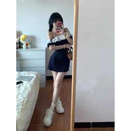 裙子新款夏季小飞袖蕾丝法式拼接连衣裙纯欲风设计收腰辣妹短裙