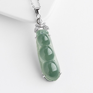 Natural Burma A Jade Glutinous Ice Green Green Bean Pendant Jade Pendant Flower Women's Jade Pendant Necklace