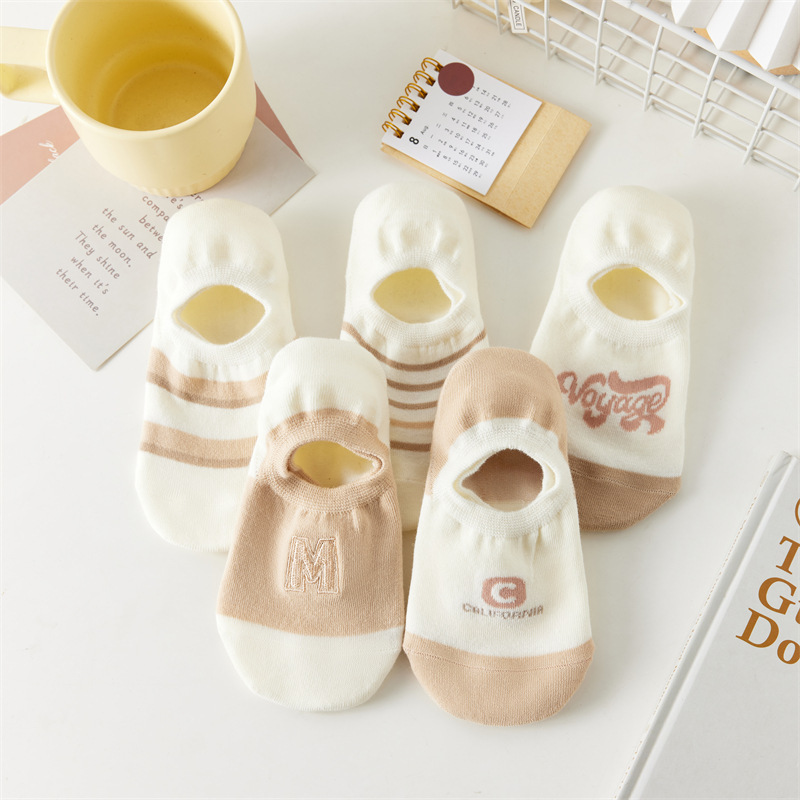 Socks women's low-cut socks summer spring and autumn thin cute short ankle socks spring and summer sweat-absorbent Internet celebrity spring and autumn