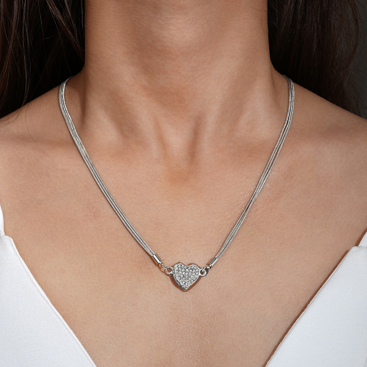 high-level design magnetic love necklace multi-layer snake bone chain diamond women's niche temperament jewelry_voghion.com