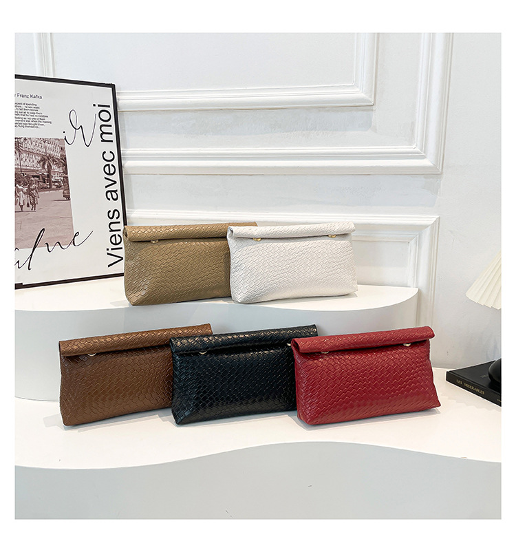 Pu Leather Solid Color Square Clutches display picture 17