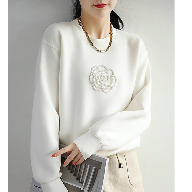 2024 Autumn/Winter New Women's Sweatshirt with Chanel-inspired 3D Camellia Floral Design, Crew Neck, Casual and Versatile, Korean Style, Loose Fit