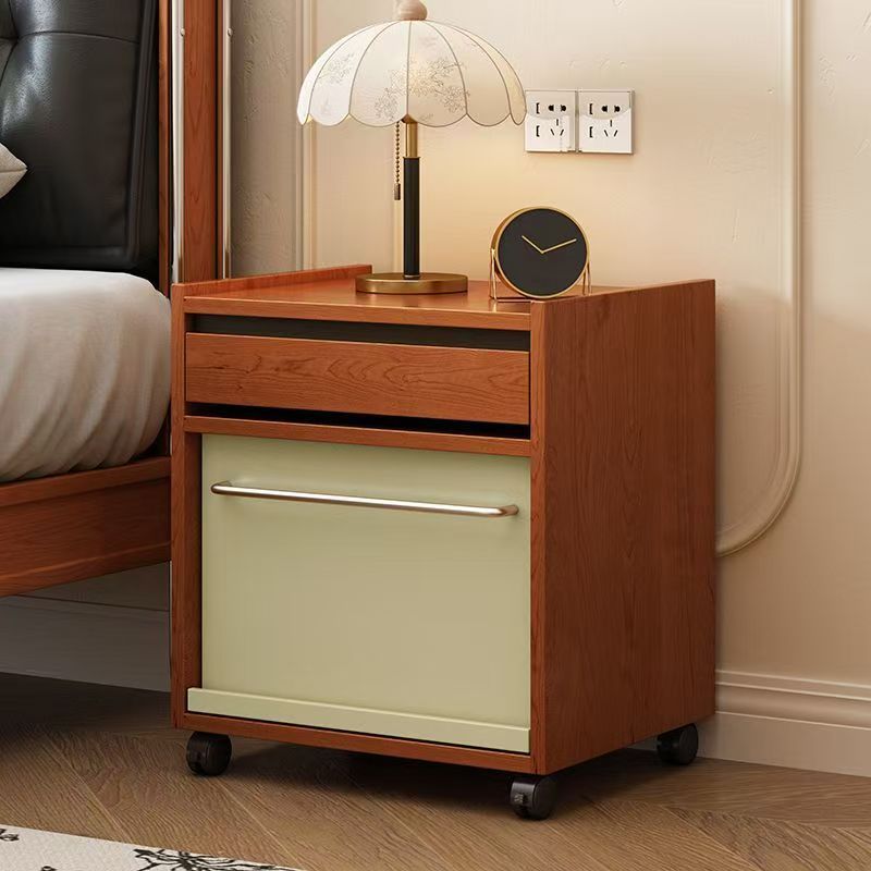 Retro Solid Wood Bedside Table with Wheels, Movable, Vintage-Style Storage Bedside Cabinet for Small Apartments and Home Use