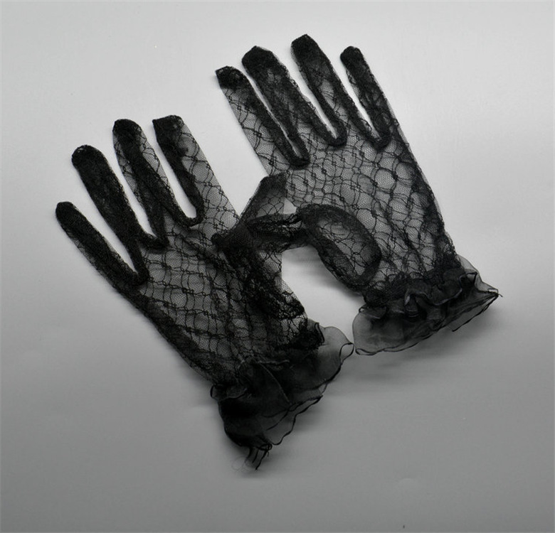 Wholesale Black Lace Mesh Gloves for Stylish & Fun Photo Shoots – Short Fingered Bridal Gloves for Wedding Ceremonies and Elegance